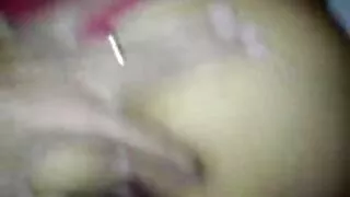 Garota latina desagr ...