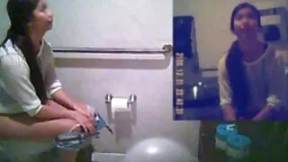 Cara com sede está c ...