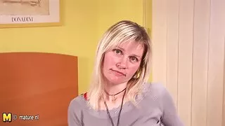 Loira magra gosta de ...